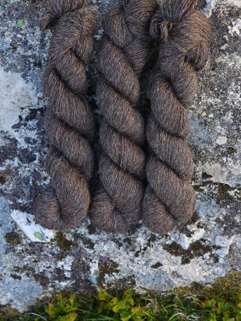Mineralogy 4ply - MOW Special