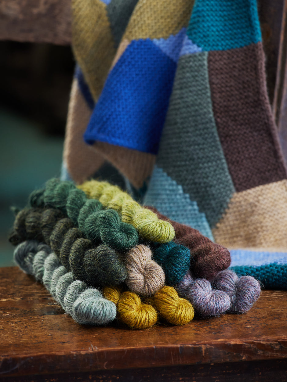 Kemmick Shawl Kit by Anna Husemann (Annual Three)