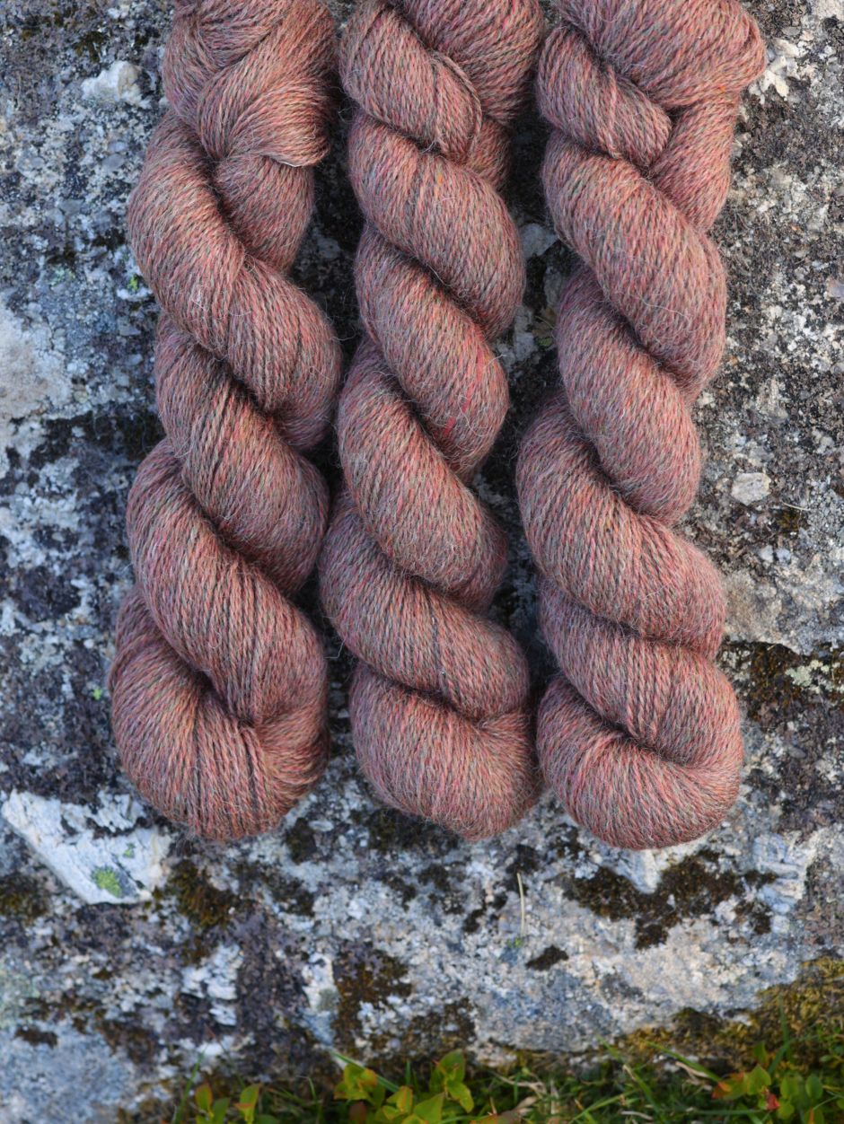 Mineralogy 4ply - MOW Special
