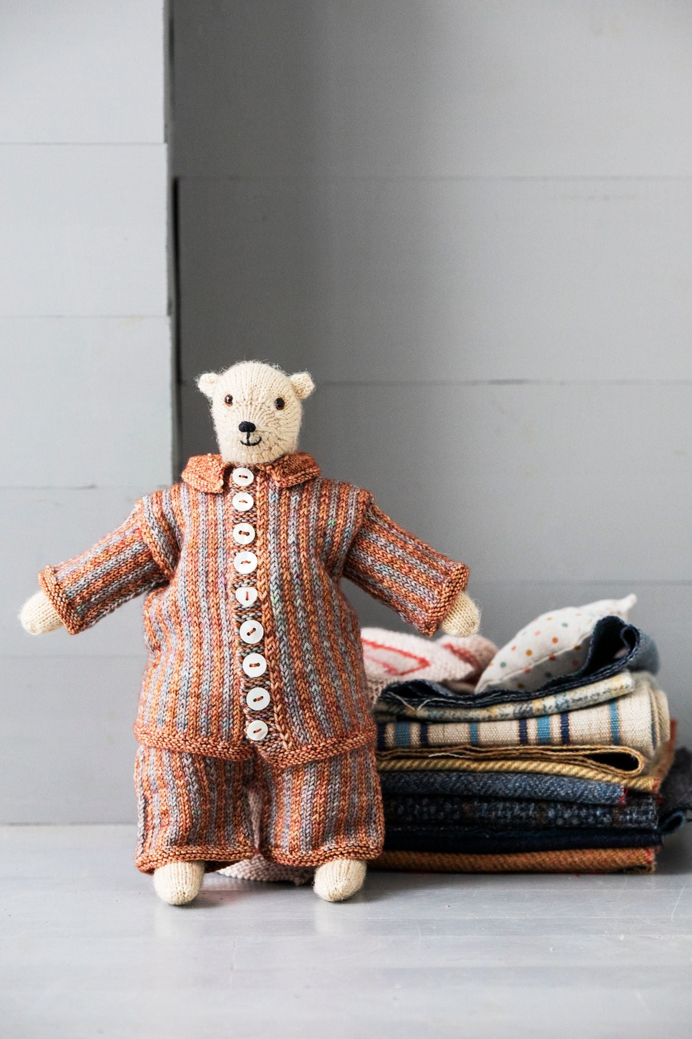 Mouche the Bear Kit by Cinthia Vallet