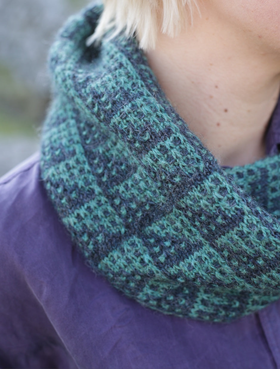 Montana Mountain Cowl Kit by Andrea Mowry