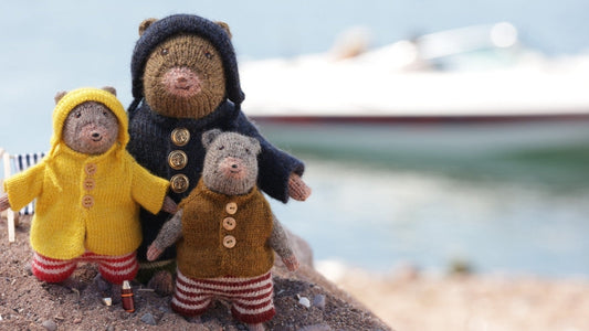 Benjamine the Watervole by Cinthia Vallet | Annual (issue 5) Pattern Previews