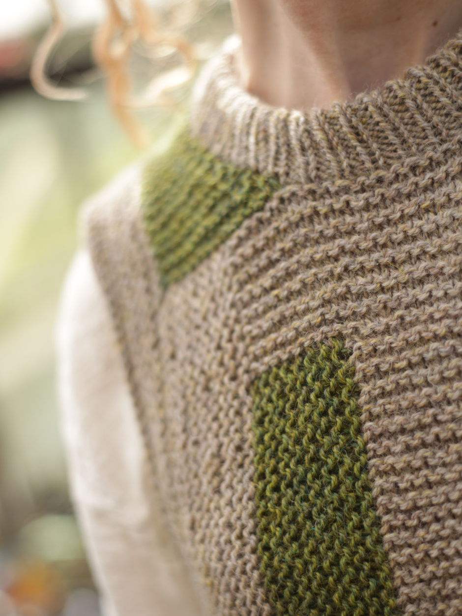 Walled Garden Vest Kit by Sonja Bargielowska (Annual Four)