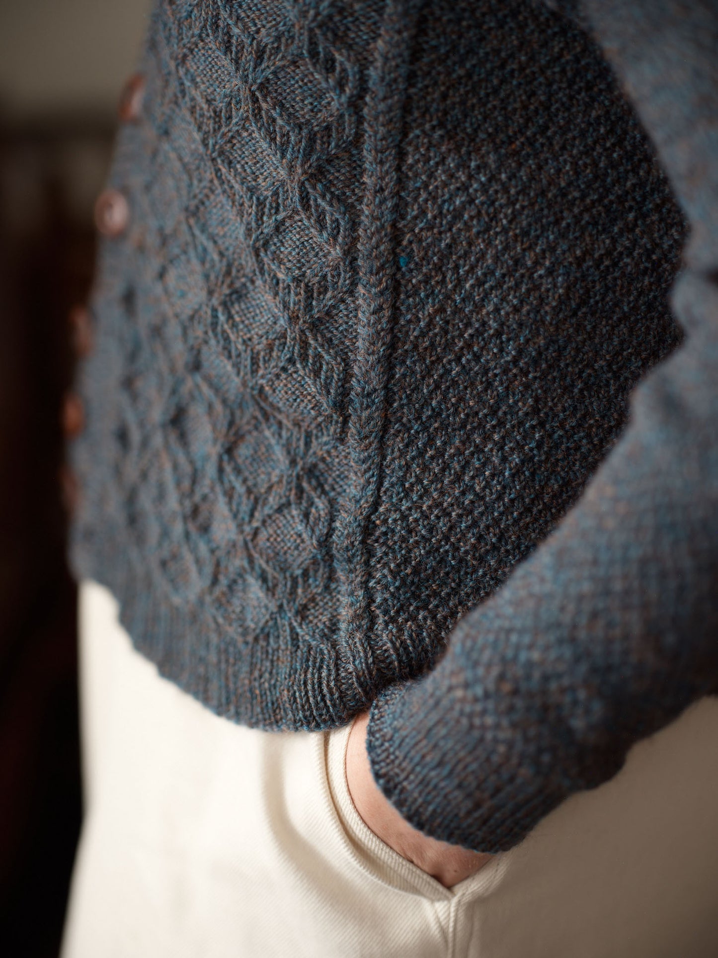 Orav Cardigan Kit by Aleks Byrd