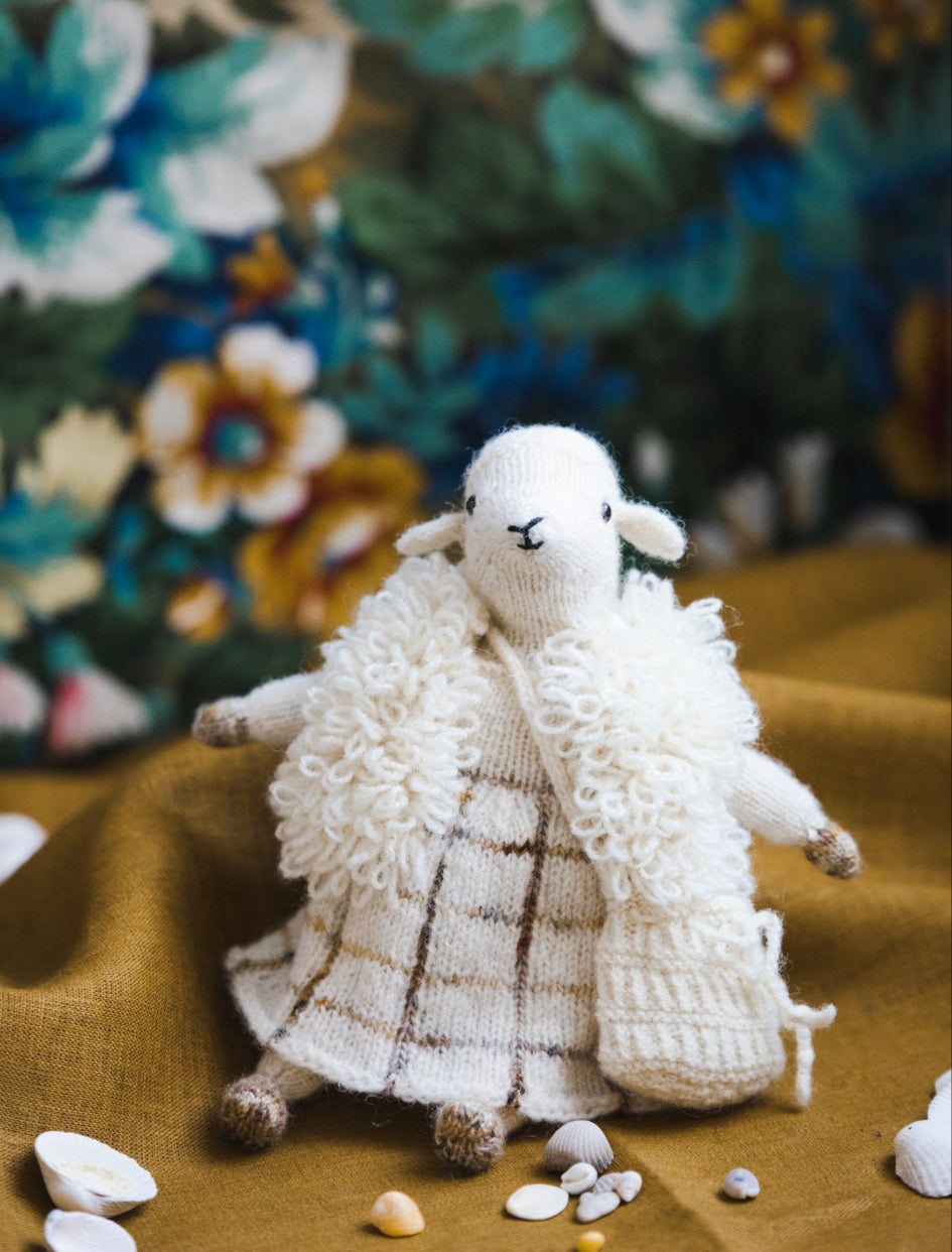 Mouche and Friends by Cinthia Vallet