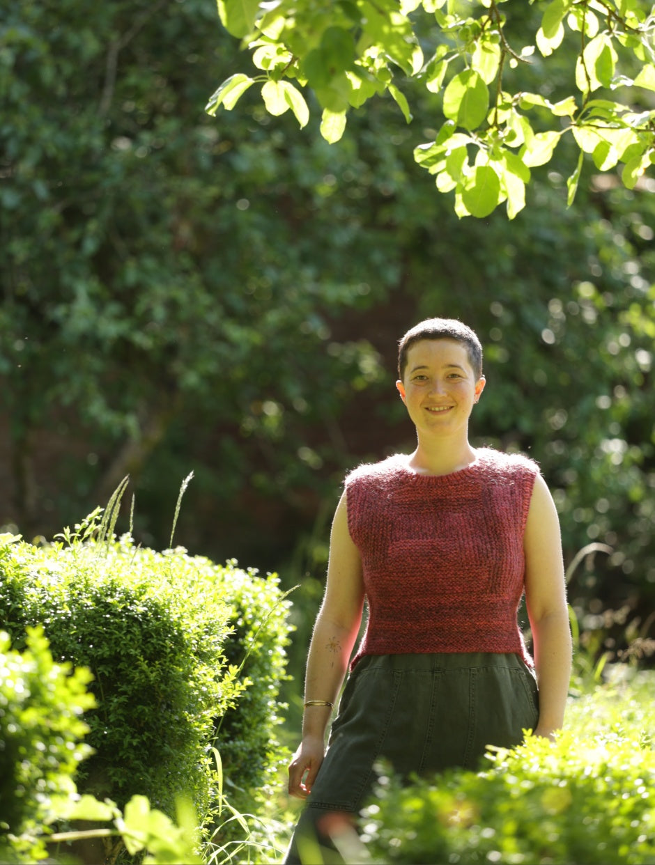 Walled Garden Vest Kit by Sonja Bargielowska (Annual Four)