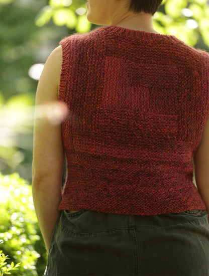 Walled Garden Vest Kit by Sonja Bargielowska (Annual Four)