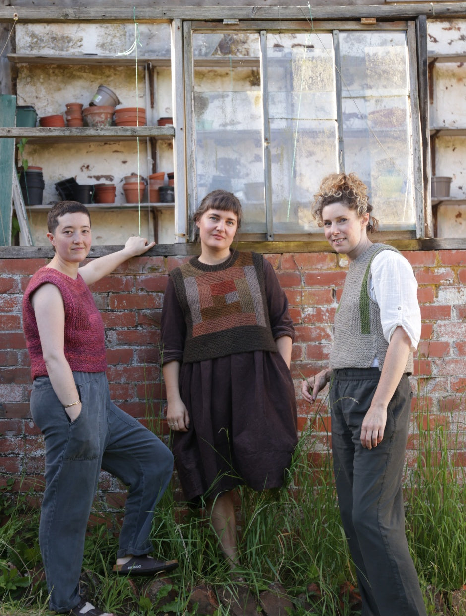 Walled Garden Vest Kit by Sonja Bargielowska (Annual Four)