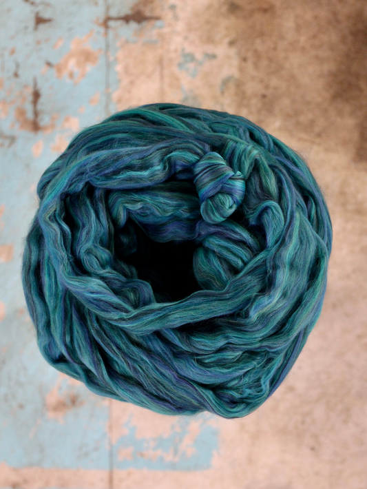 PREVIEW – Yarnadelic New Colours Fibre Tops