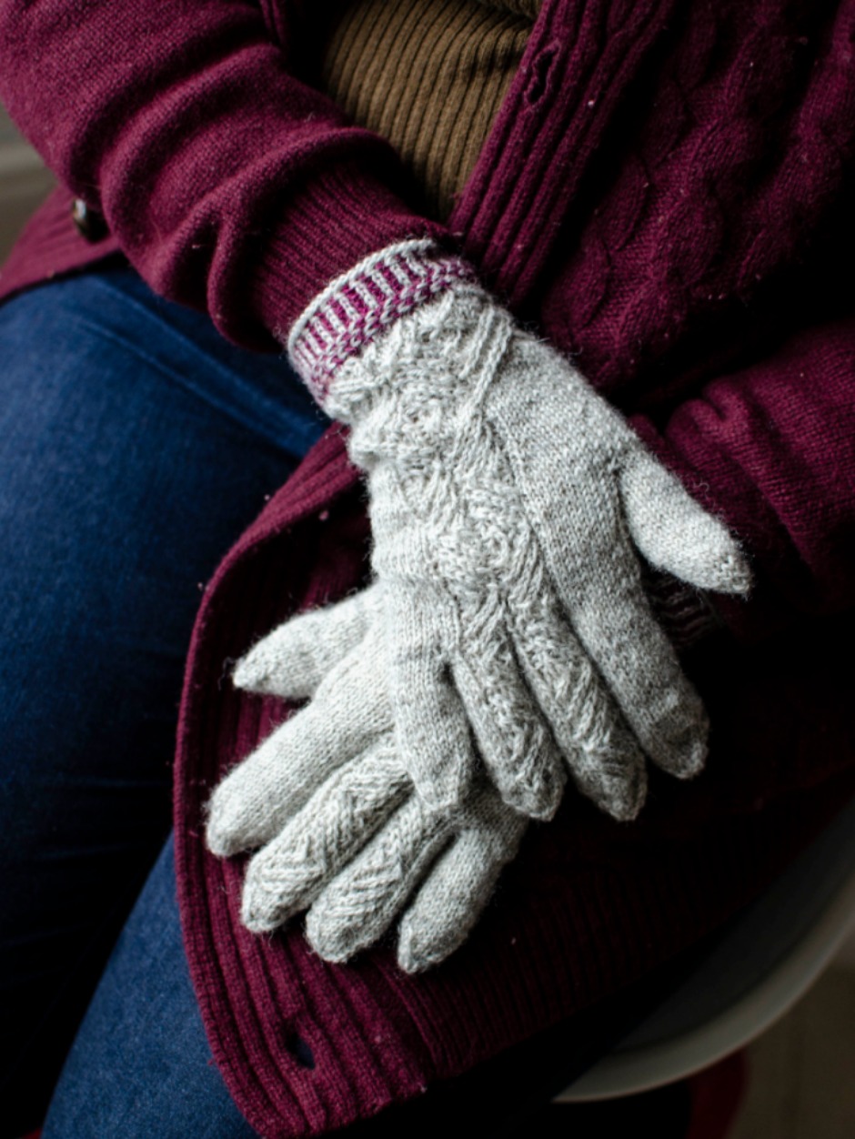 Lidden Gloves - by Aleks Byrd