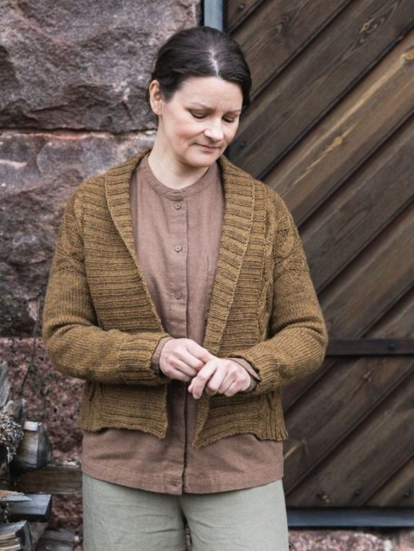 Loue Cardi Kit by Meiju K-P