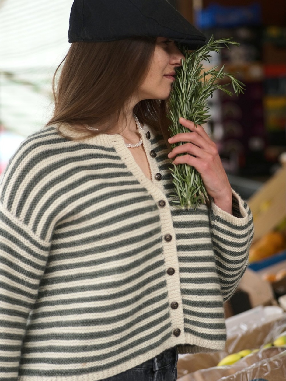 J&P Cardigan Kit - Ailbíona McLochlainn