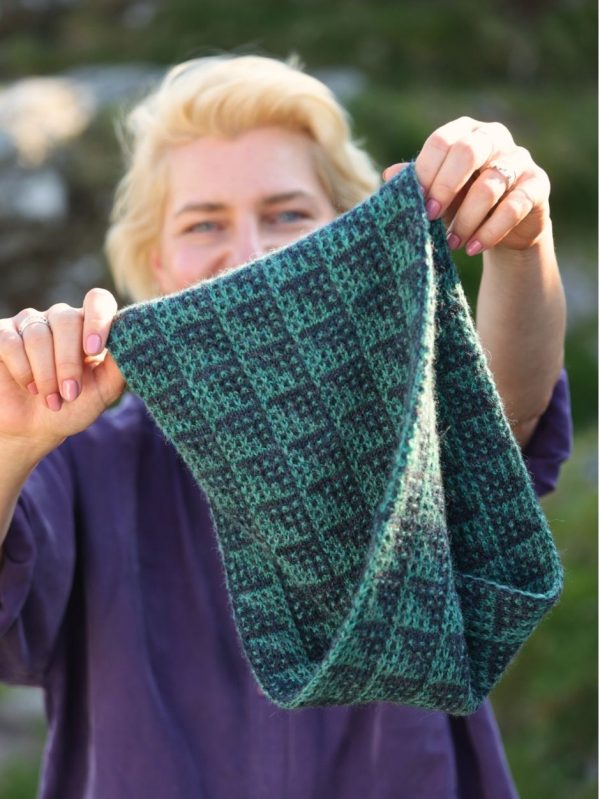 Montana Mountain Cowl Kit by Andrea Mowry
