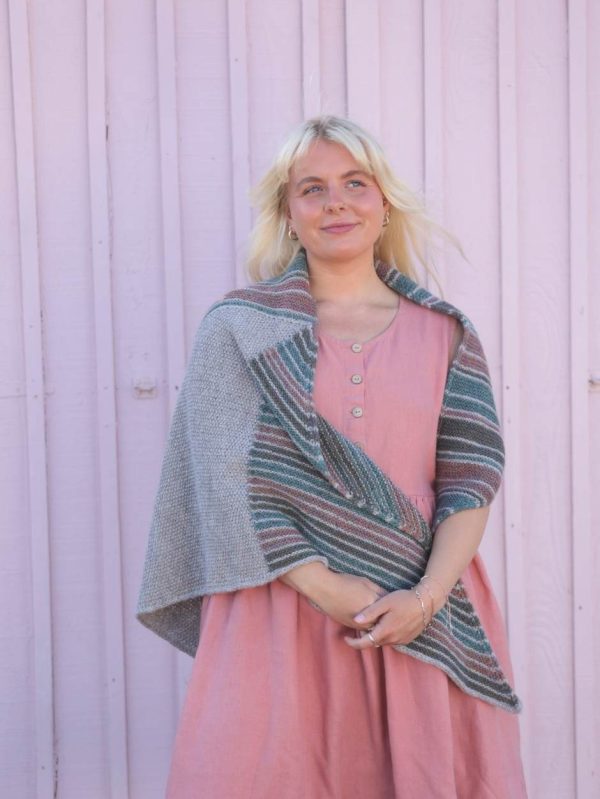 La Baule Shawl Kit by Natalie Chautemps (Annual Five)