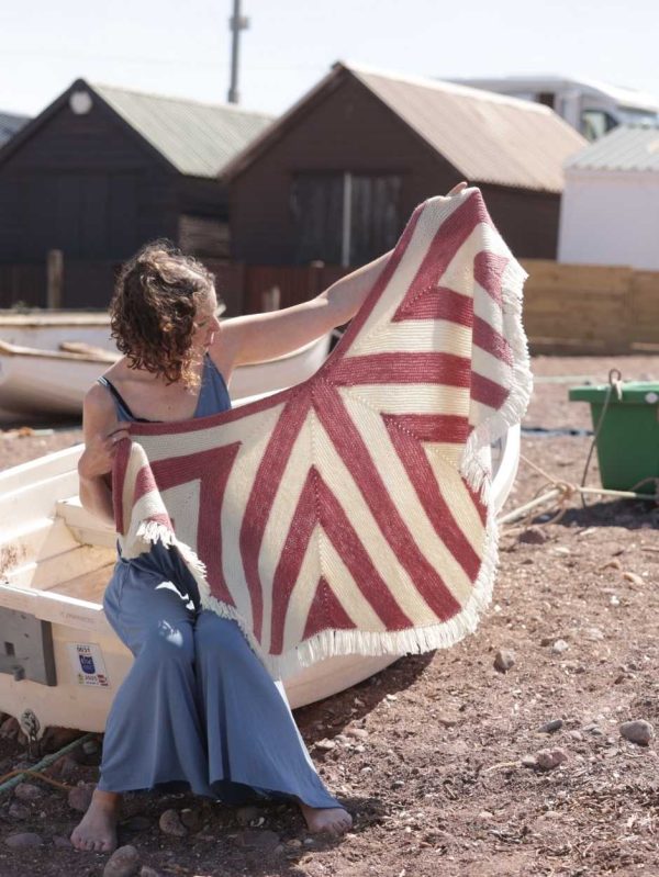 Saunton Sands Shawl Kit by Laura Penrose (Annual Five)
