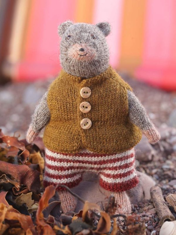 Benjamine the Watervole Kit by Cinthia Vallet (Annual Five)